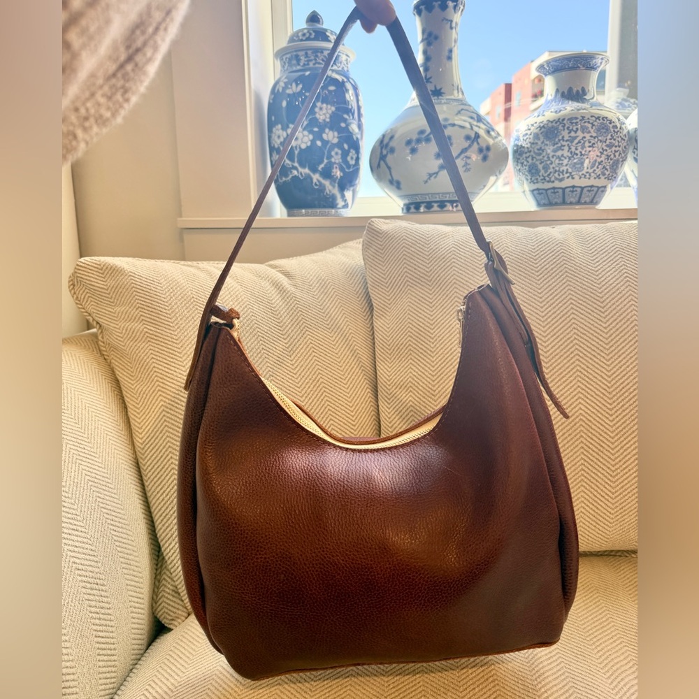 Portland Leather Aspen Shoulder Bag